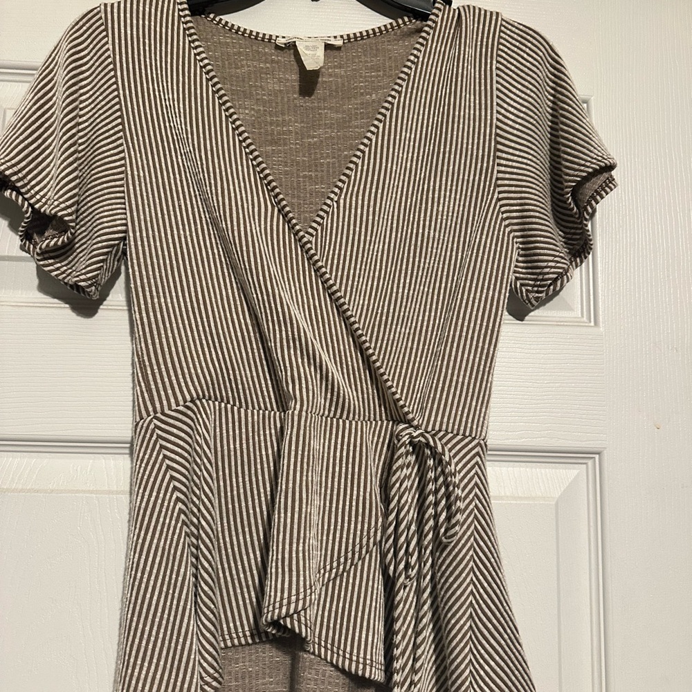 Striped white and brown V-neck blouse